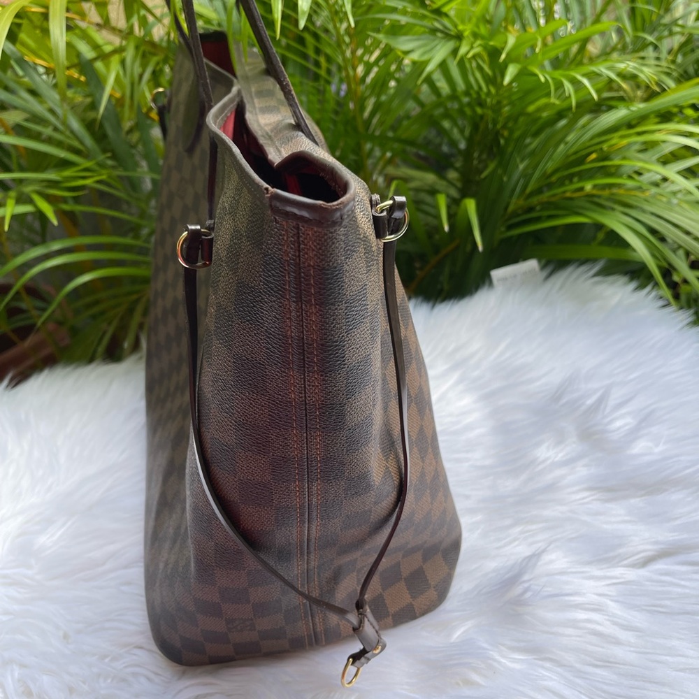 Louis Vuitton Neverfull GM - Picture 7 of 16
